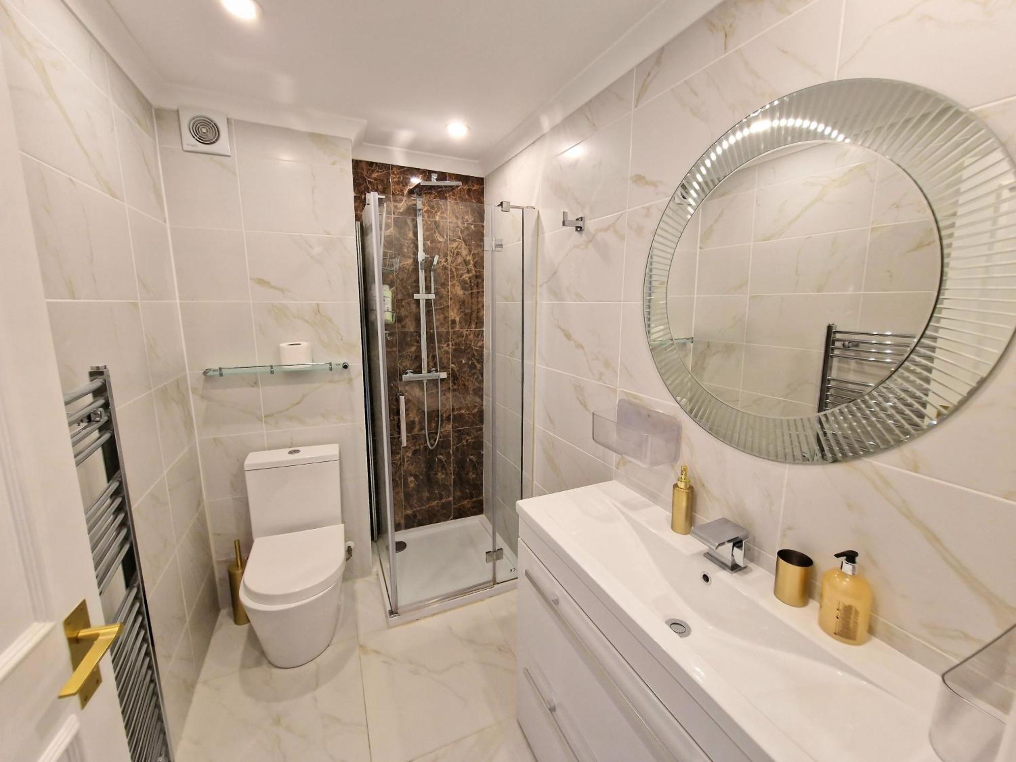 Stylish Hyde Park Home By Tube Stations With Elevator Лондон Екстериор снимка
