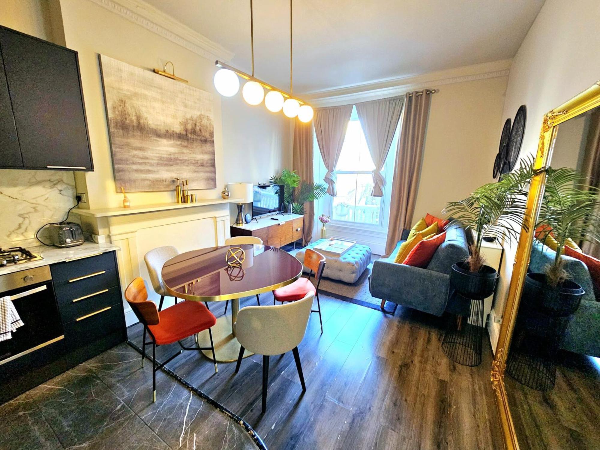 Stylish Hyde Park Home By Tube Stations With Elevator Лондон Екстериор снимка